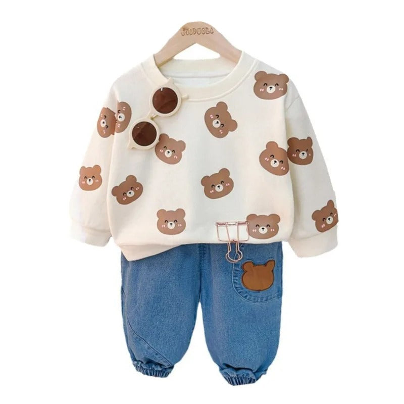 Baby outfit set featuring a shirt with cute bears and comfy pants, available in various colors for playful everyday wear.
